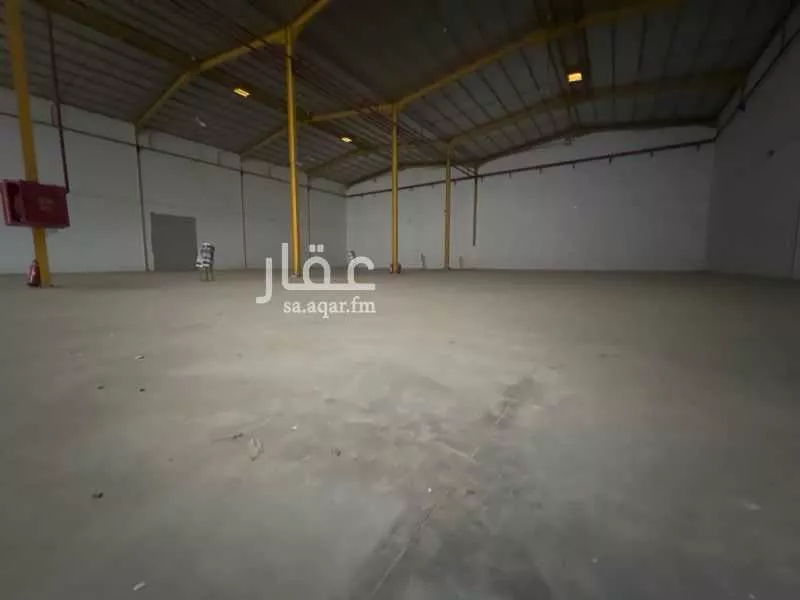 مستودع - حي المصانع