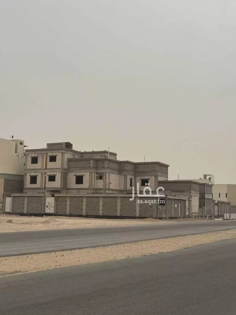 فيلا للبيع في شارع شرحبيل بن سعد, حي الورود الثالث, مدينة الاحساء, المنطقة الشرقية 1 صورة