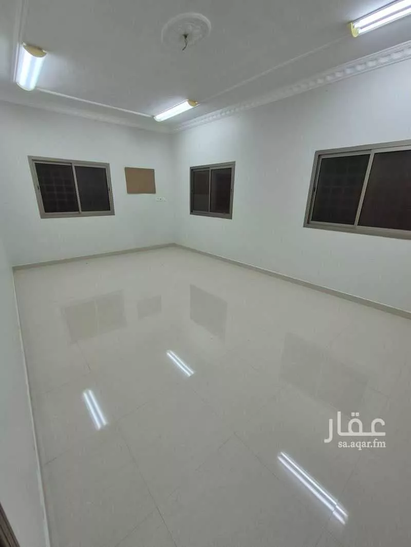 شقة للإيجار في شارع 29 ب, حي الندى, مدينة الدمام, المنطقة الشرقية 1 صورة