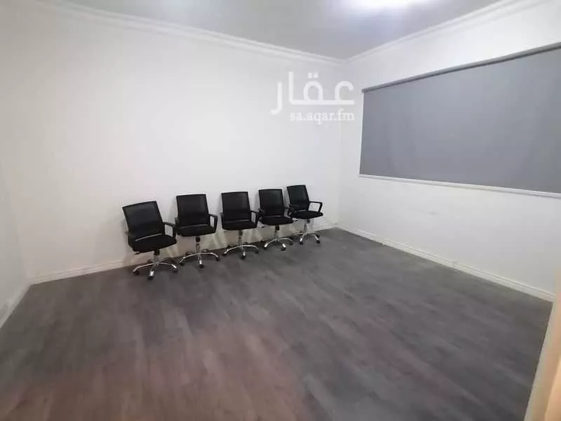مكتب تجاري للإيجار في شارع الامير محمد ابن سعد ابن عبدالعزيز, حي العقيق, مدينة الرياض, منطقة الرياض 1 صورة