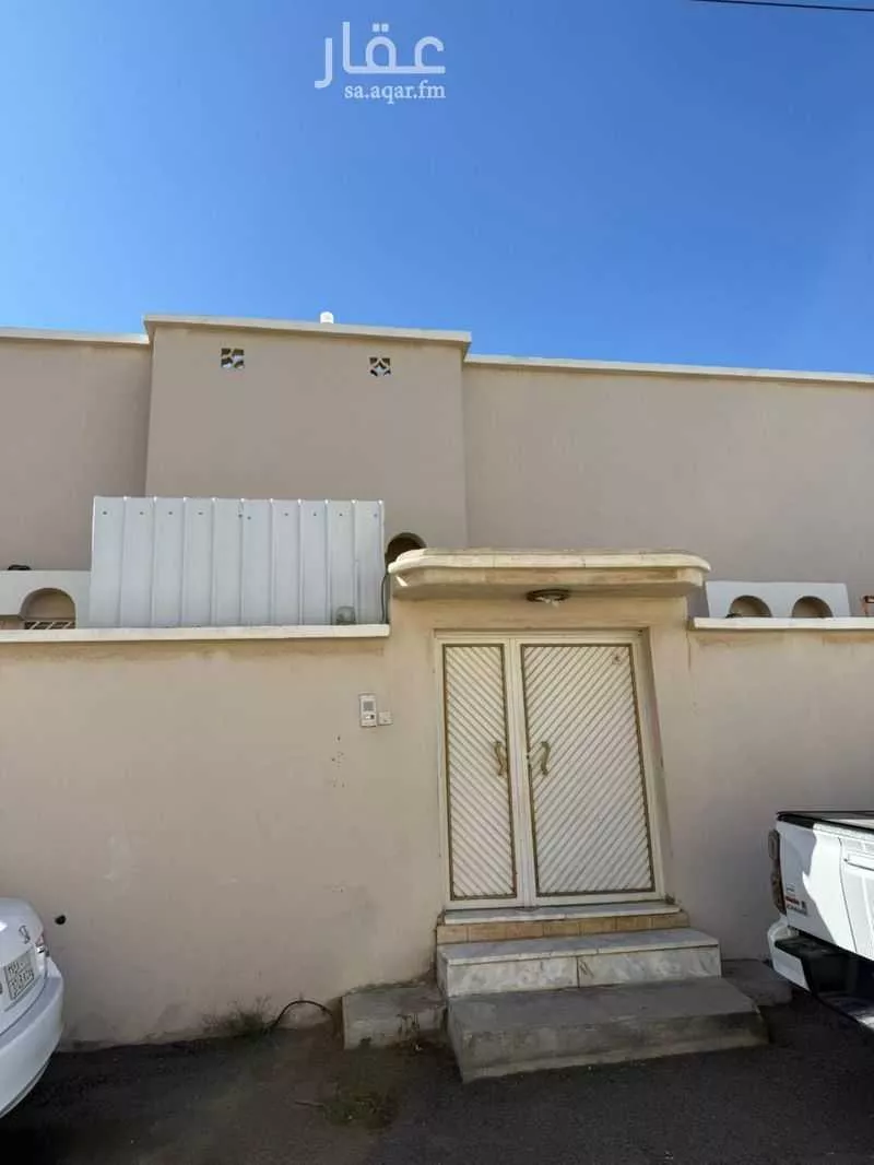 عمارة للبيع في شارع مالك ابن صعصعة, حي الهرير الغربى, مدينة خميس مشيط, منطقة عسير 1 صورة