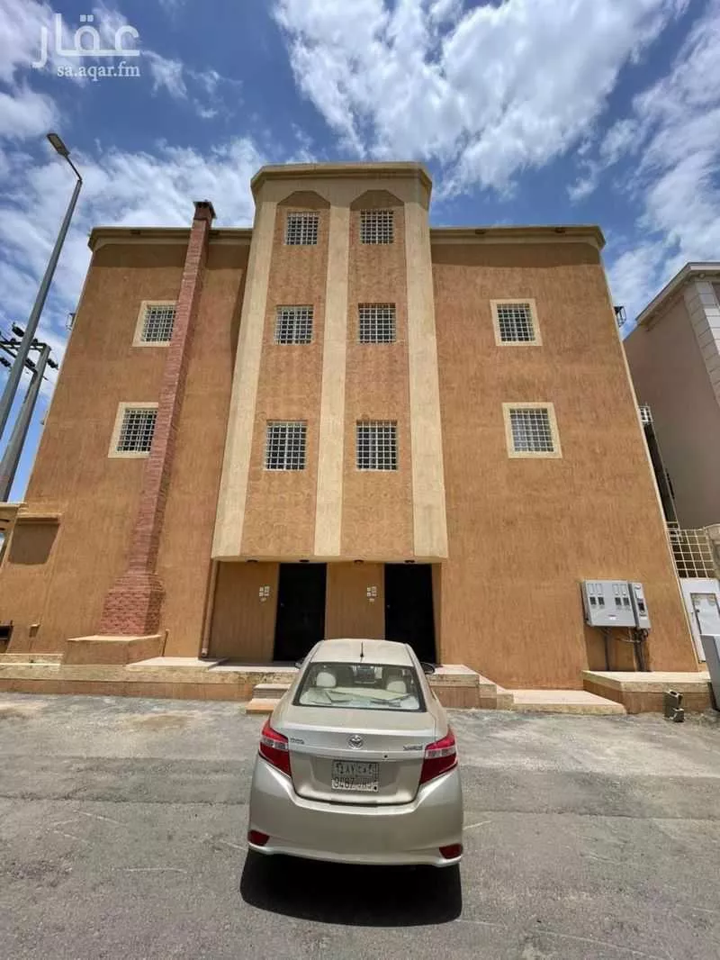 عمارة للإيجار في شارع وجيهه ال الجحل 1618, مدينة خميس مشيط, منطقة عسير 1 صورة
