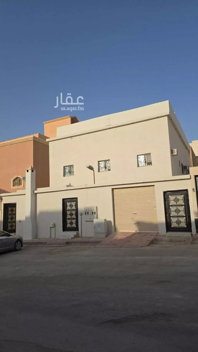 فيلا للبيع في شارع رقم 141, حي ظهرة لبن, مدينة الرياض, منطقة الرياض 1 صورة