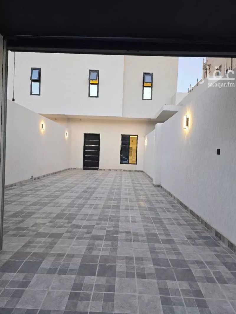 فيلا للإيجار في شارع العيساوية, حي السليمانية, مدينة الرياض, منطقة الرياض 1 صورة