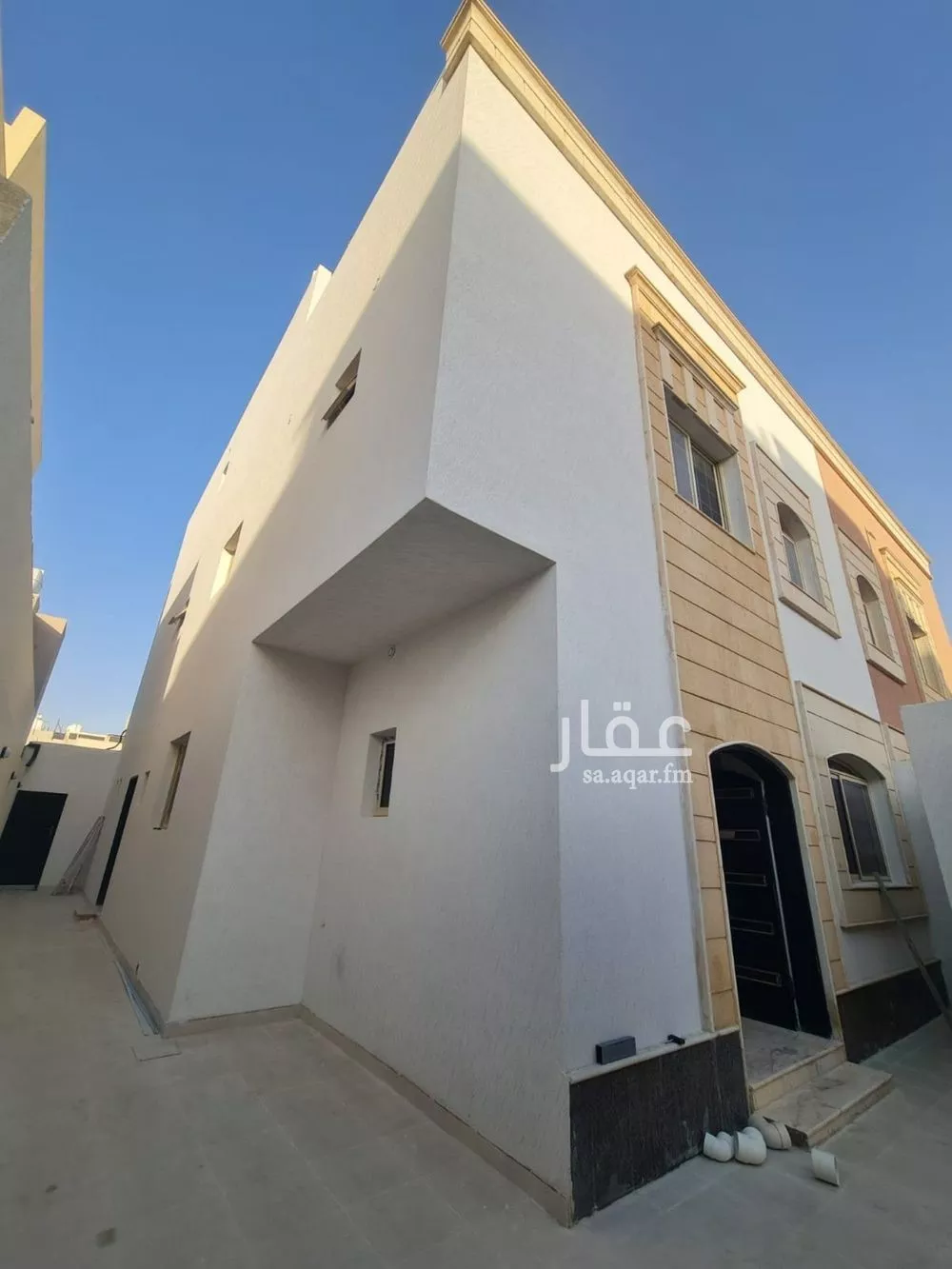 فيلا للبيع في شارع رقم 401, حي الملقا, مدينة الرياض, منطقة الرياض 1 صورة