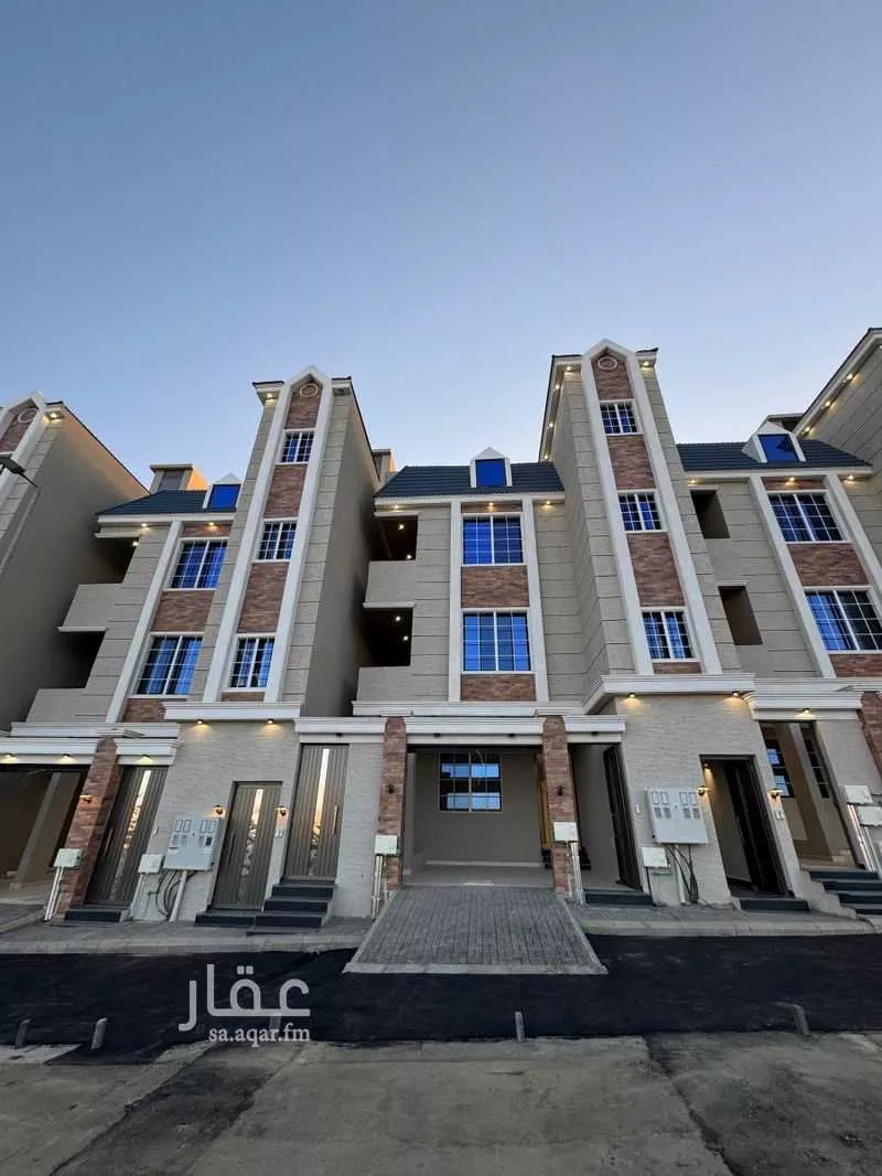 دور للبيع في شارع 1 سلطانة, حي سلطانة, مدينة ابها, منطقة عسير 1 صورة