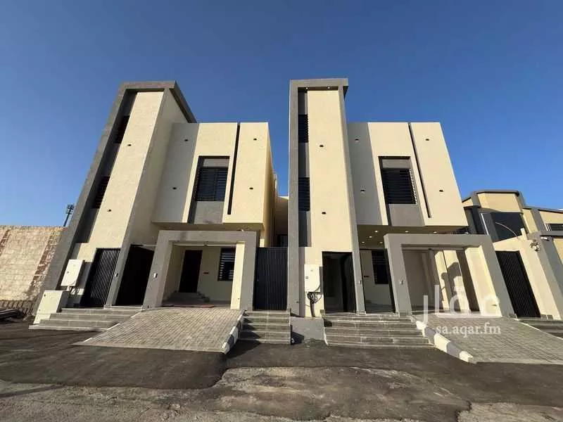 دور للبيع في شارع العام, حي الورود, مدينة خميس مشيط, منطقة عسير 1 صورة