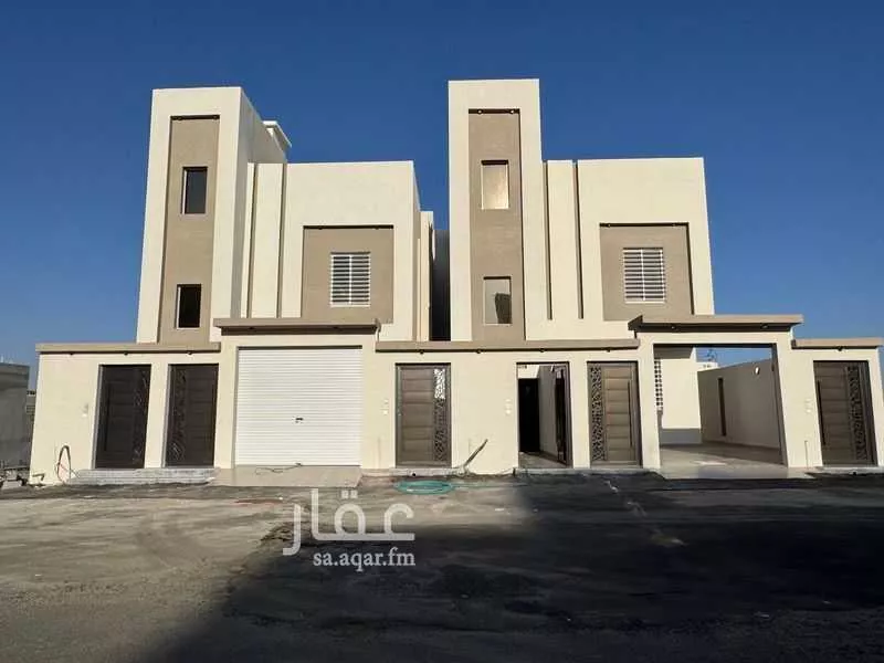 شقة للبيع في شارع العام, حي الزهور, مدينة أبها, منطقة عسير 1 صورة