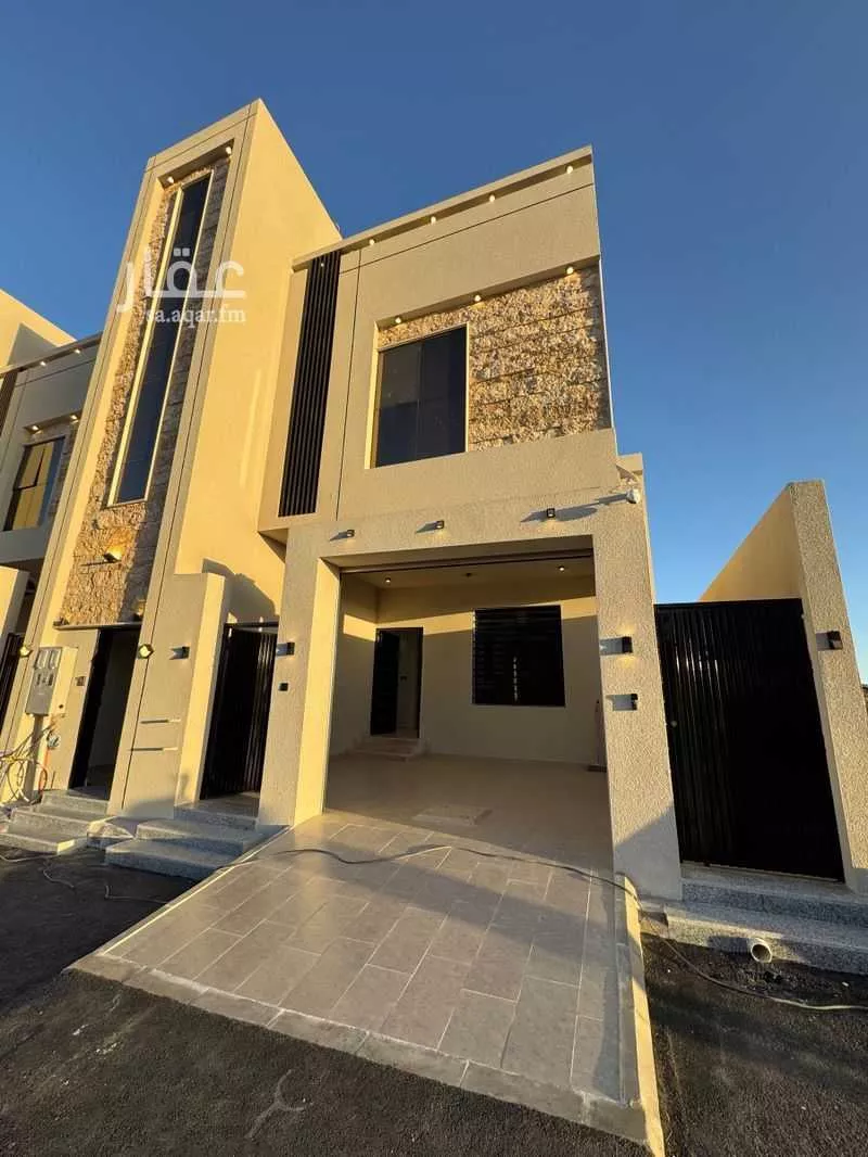 دور للبيع في شارع العام, حي الورود, مدينة خميس مشيط, منطقة عسير 1 صورة