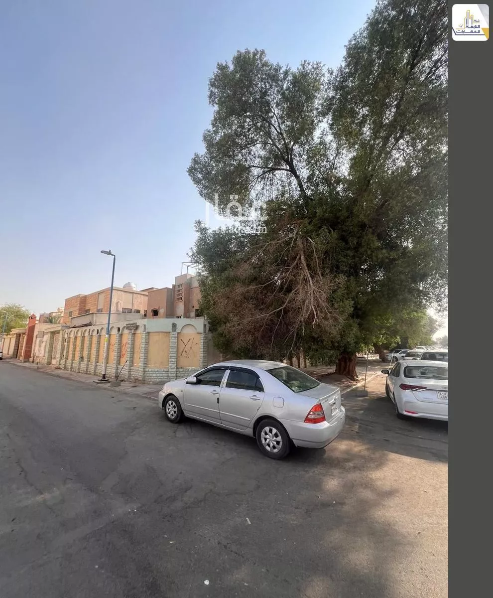 فيلا للبيع في شارع أروى بنت عبدالمطلب, حي الملز, مدينة الرياض, منطقة الرياض 1 صورة
