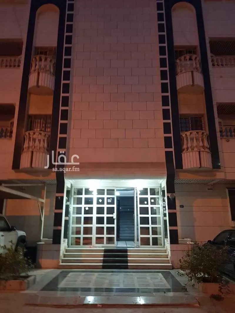 عمارة للبيع في شارع عفيف الدين الكوفي, حي الصفاء, مدينة جدة, منطقة مكة المكرمة 1 صورة