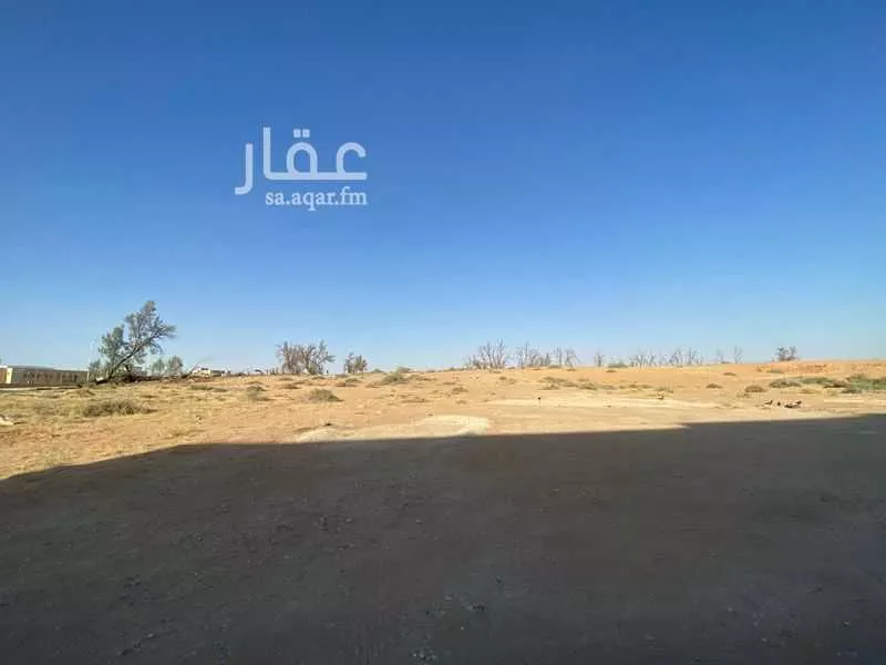 أرض للبيع في شارع الحفيرة, حي الحفيرة, مدينة عنيزه, منطقة القصيم 1 صورة
