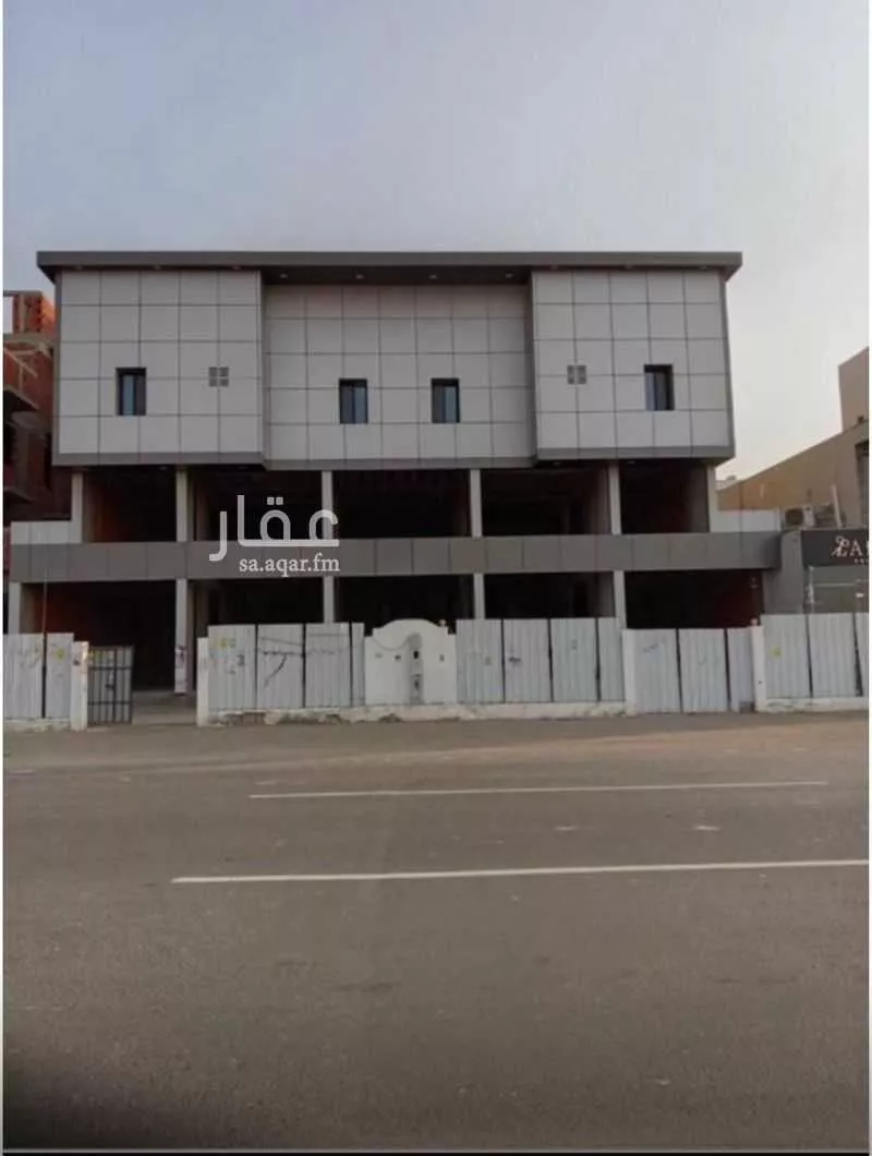 محل للإيجار في شارع طريق الملك سعود, حي الزمرد, مدينة جدة, منطقة مكة المكرمة 1 صورة