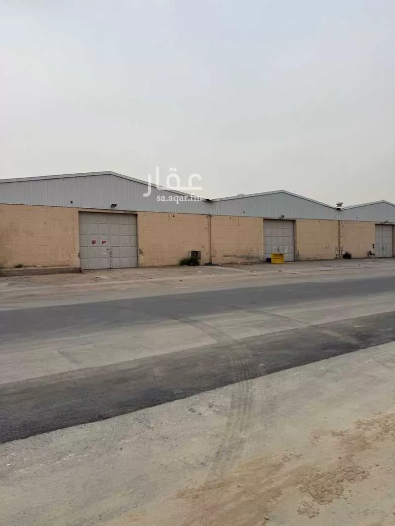 مستودع للإيجار في شارع الجوهره, حي البرية, مدينة الرياض, منطقة الرياض 1 صورة
