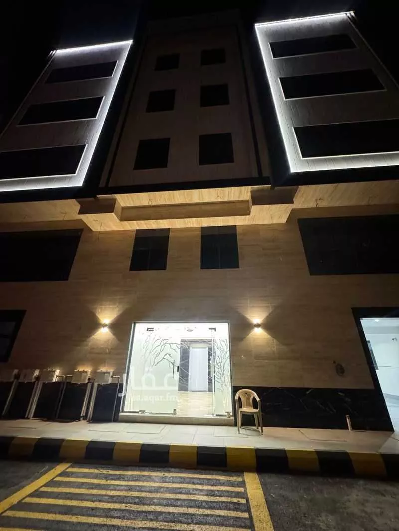 شقة للإيجار في شارع اسحاق بن الربيع الكوفي, حي العريض, مدينة المدينه المنوره, منطقة المدينة المنورة 1 صورة