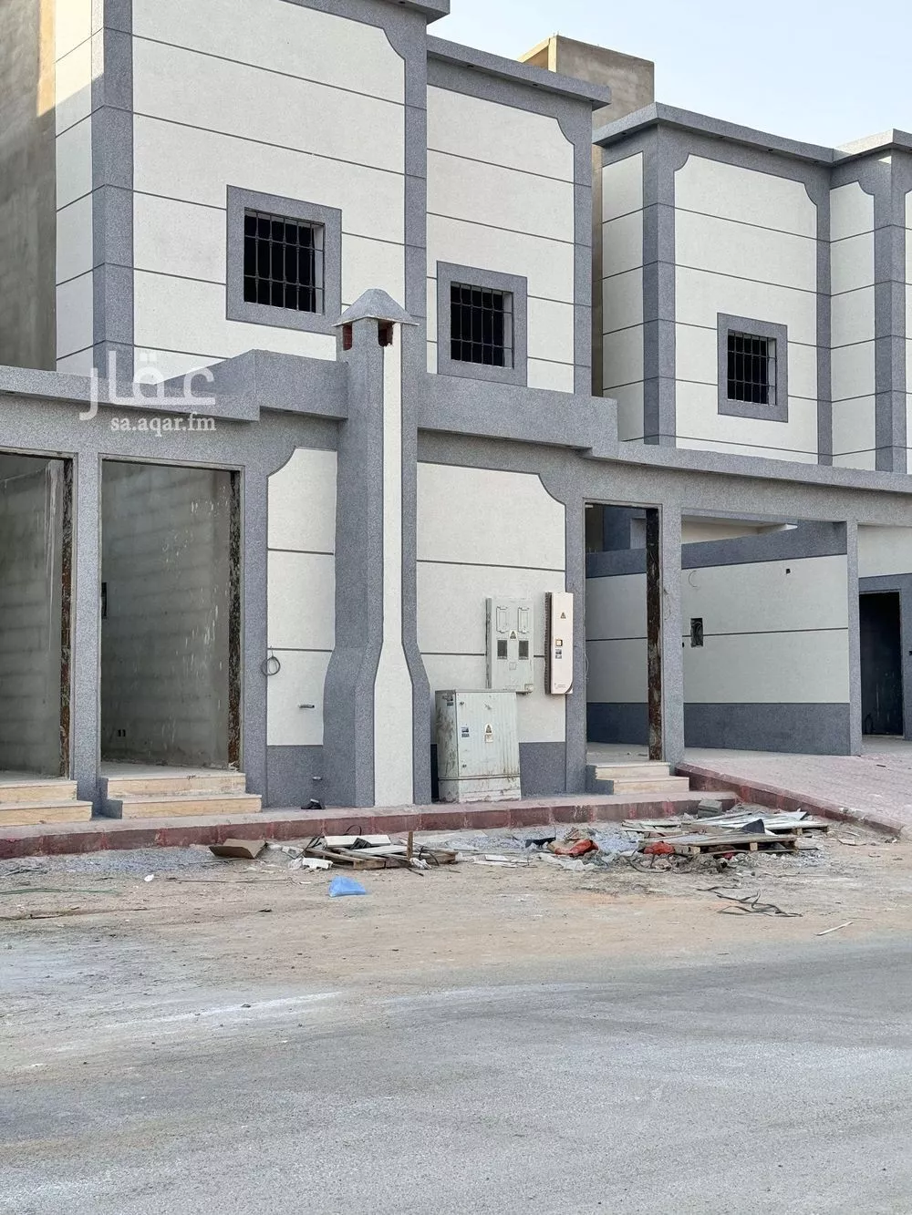 فيلا للبيع في شارع إبرهيم بن علي العياشي, حي بدر, مدينة الرياض, منطقة الرياض 1 صورة