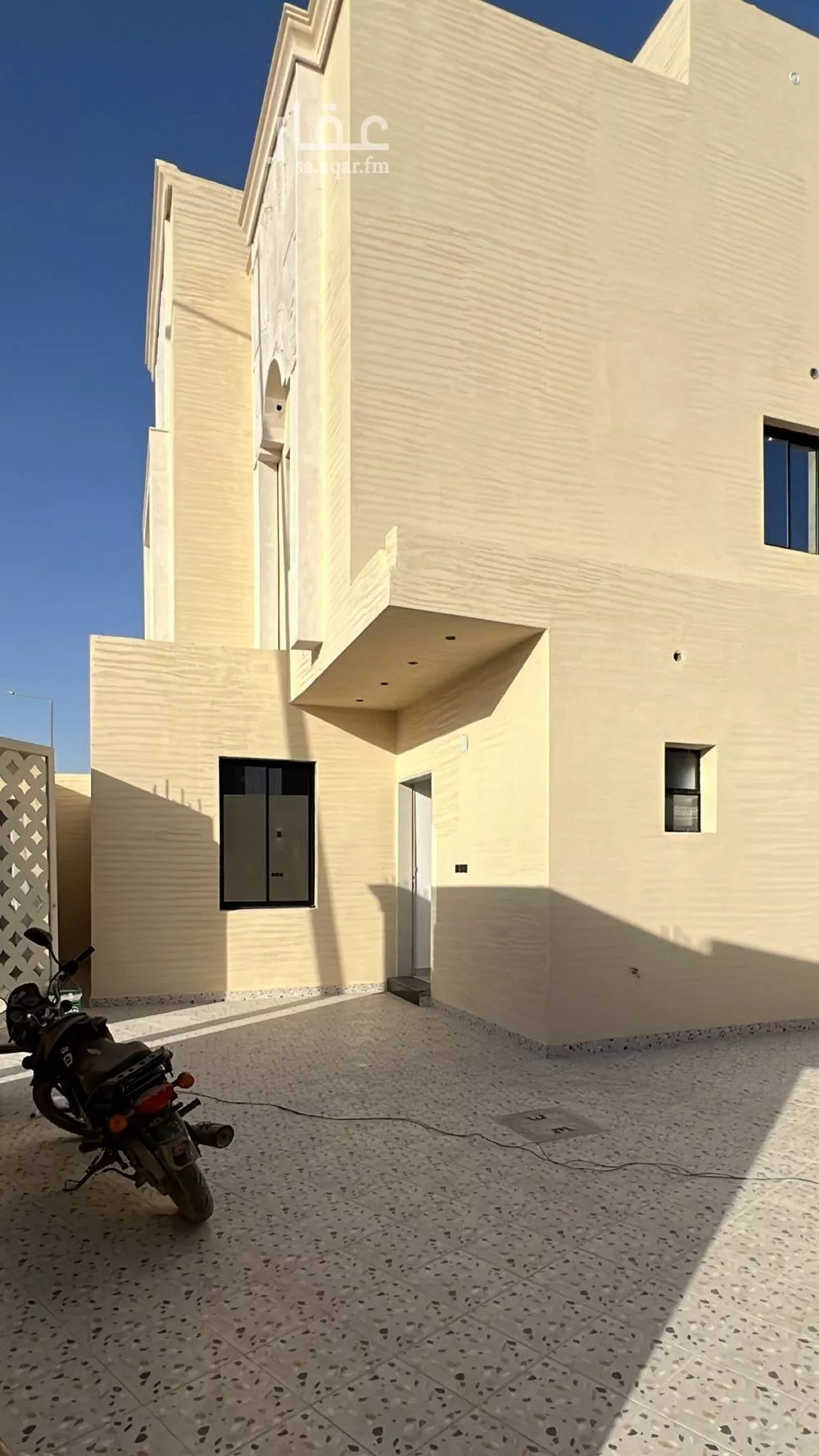 دور للبيع في شارع خوارزم, حي عكاظ, مدينة الرياض, منطقة الرياض 1 صورة