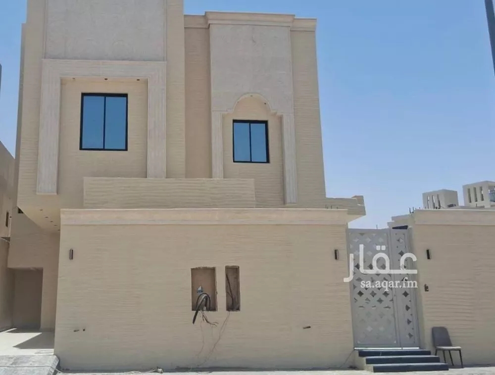 شقة للبيع في شارع دقاف, حي عكاظ, مدينة الرياض, منطقة الرياض 1 صورة