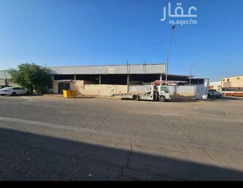 مستودع للإيجار في شارع سعيد بن زيد, حي السليمانية, مدينة عنيزة, منطقة القصيم 1 صورة