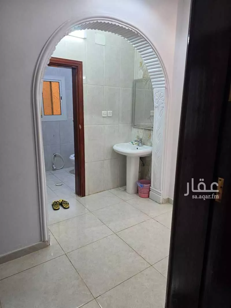 شقة مفروشة للحجز في شارع خرشة ابن الحارث المحاربي ، حي الملك فهد ، المدينة المنورة ، منطقة المدينة المنورة 1 صورة