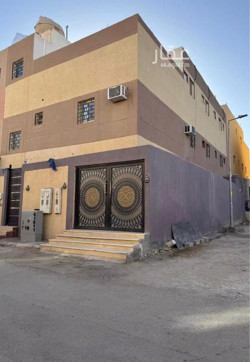 فيلا للبيع في شارع صالح الطاسان, حي العوالي, مدينة الرياض, منطقة الرياض 1 صورة