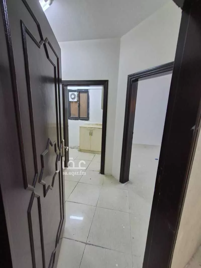 شقة للإيجار في شارع صلاح الدين الايوبي الفرعي, حي الربوة, مدينة الرياض, منطقة الرياض 1 صورة