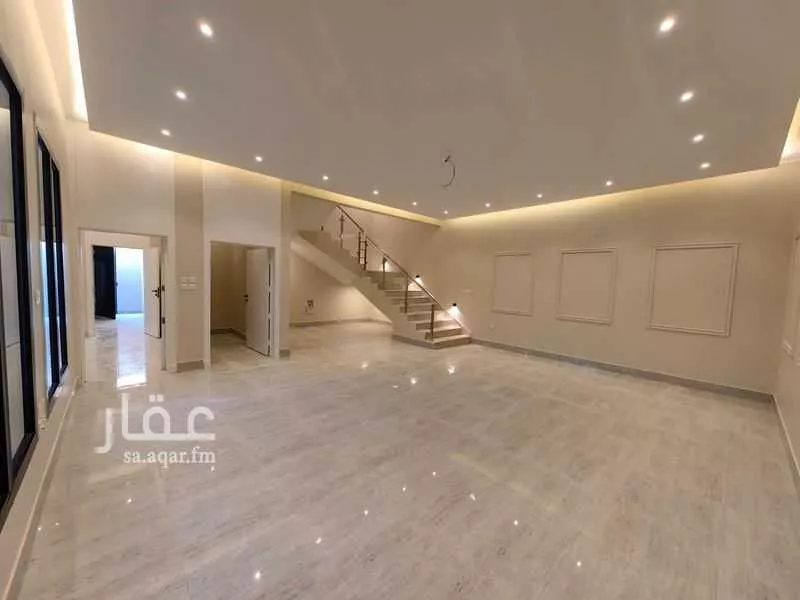 فيلا للبيع في شارع محمد بن أحمد الفاسي, حي المهدية, مدينة الرياض, منطقة الرياض 1 صورة