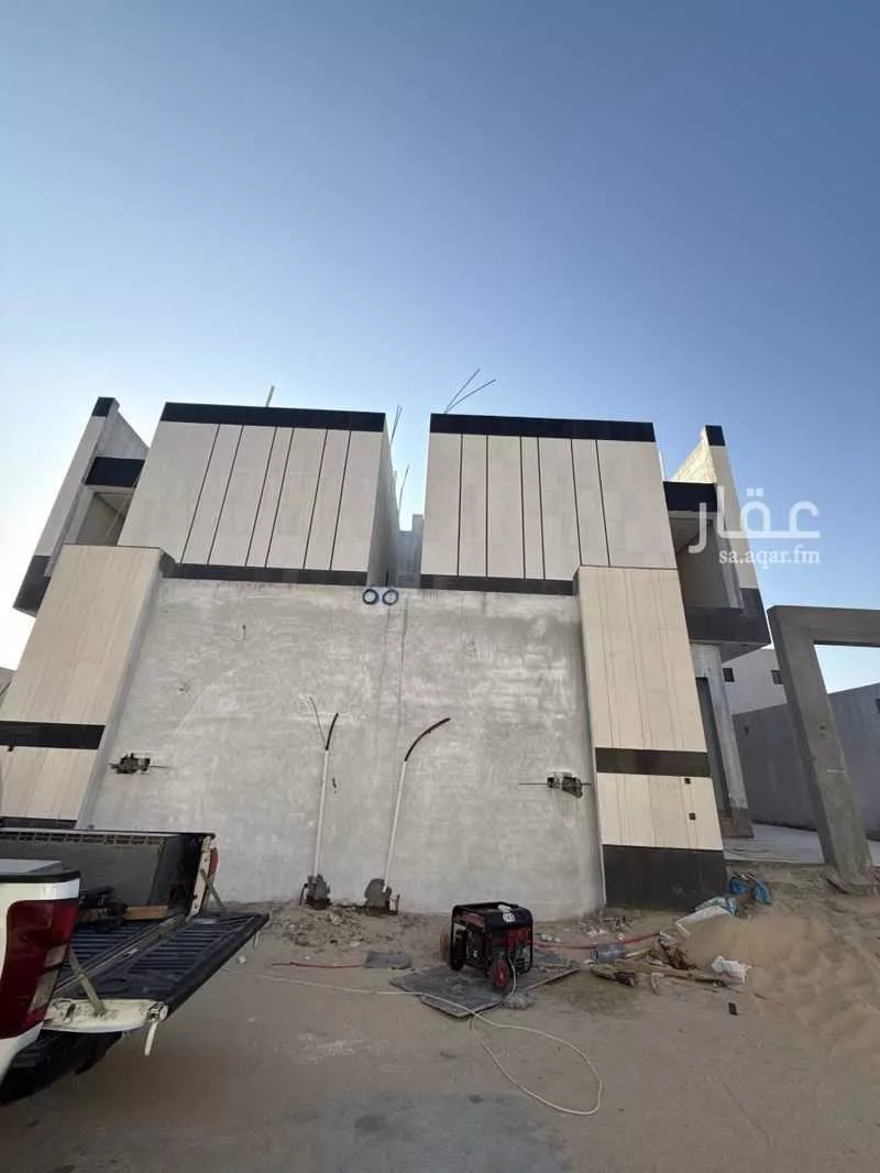 فيلا للبيع في شارع المصيف 136, حي المصيف, مدينة القطيف, المنطقة الشرقية 1 صورة