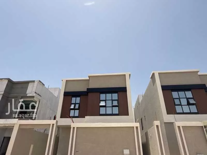 فيلا للبيع في شارع المبشر بن فاتك, حي العروبة, مدينة الدمام, المنطقة الشرقية 1 صورة