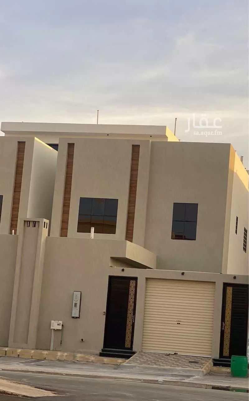 فيلا للبيع في شارع زياد بن أيوب ، حي الفلاح ، بريدة ، بريدة 1 صورة