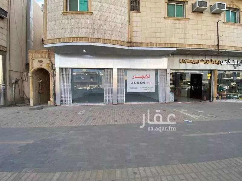 محل للإيجار في شارع الشباب, حي العزيزية, مدينة الرياض, منطقة الرياض 1 صورة