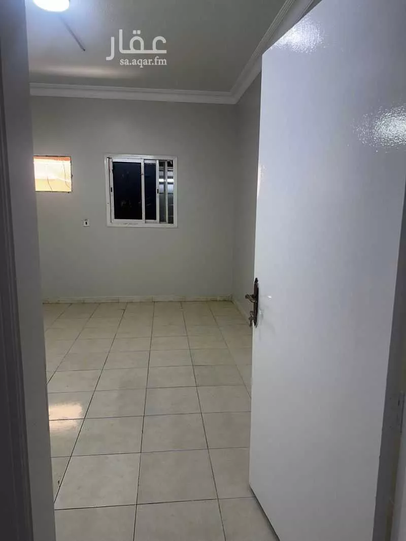 شقة للإيجار في شارع عبدالله بن يحيى, حي بدر, مدينة الرياض, منطقة الرياض 1 صورة