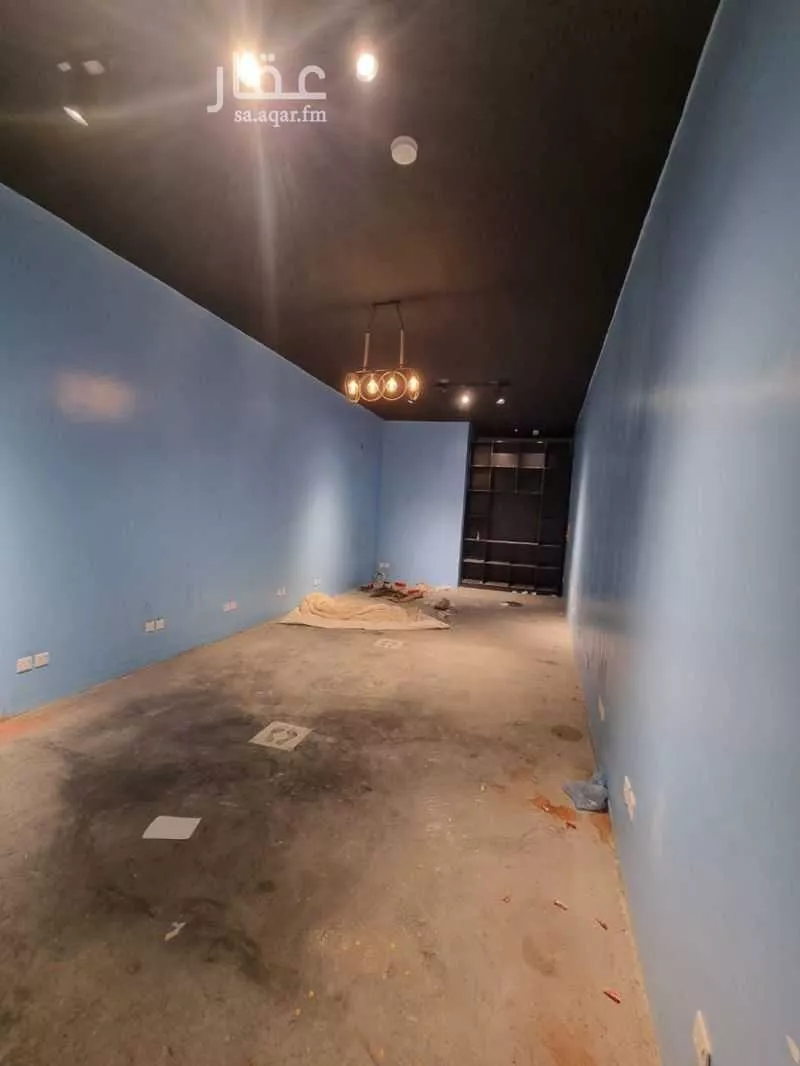 محل للإيجار في شارع سعد بن معاذ, حي الفيصلية, مدينة الدرعية, منطقة الرياض 1 صورة