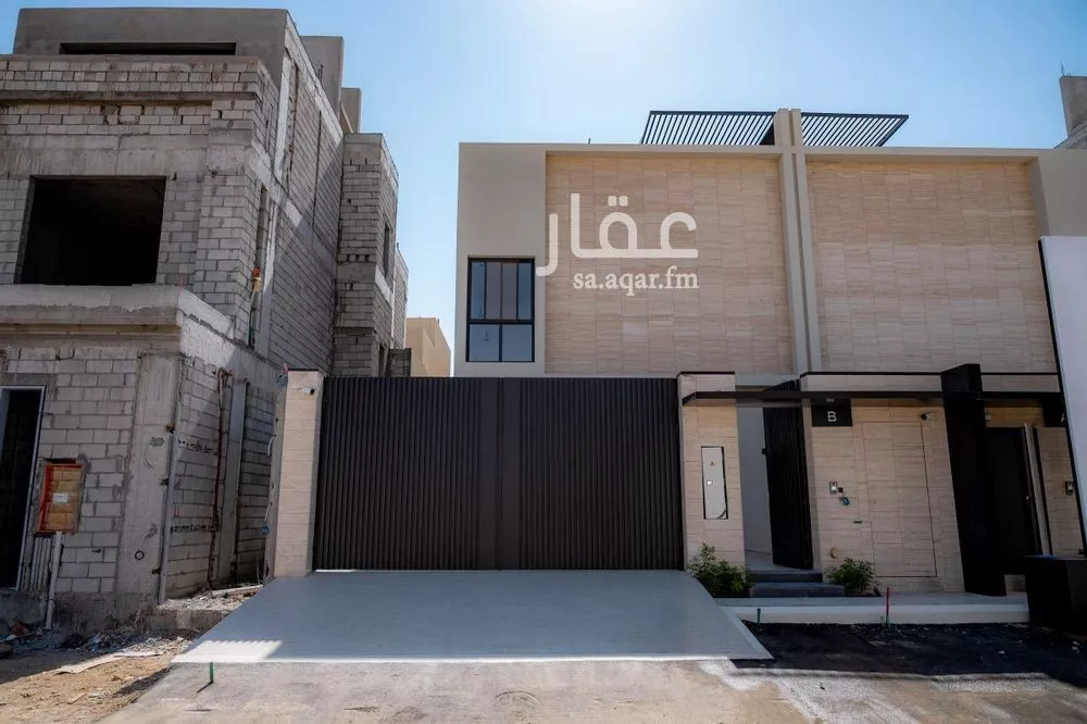 فيلا للبيع في شارع عقرباء 145, حي عقرباء, مدينة امارة منطقة الرياض - الجبيله, منطقة الرياض 1 صورة