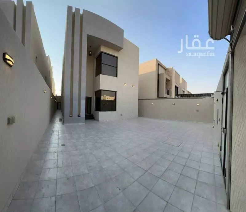 فيلا للبيع في شارع 19ب, حي الشراع, مدينة الخبر, المنطقة الشرقية 1 صورة
