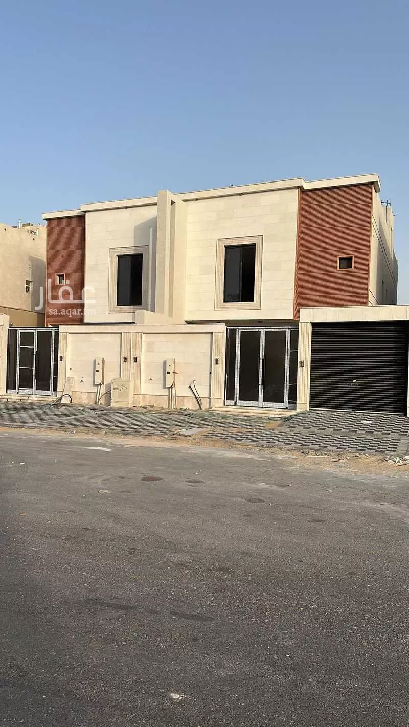 فيلا للبيع في شارع العلاء بن الحضرمي, حي ضاحية الملك فهد, مدينة الدمام, المنطقة الشرقية 1 صورة
