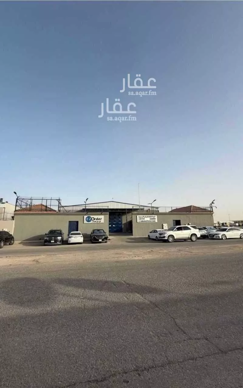 محل للبيع في شارع لزمة, حي السلي, مدينة الرياض, منطقة الرياض 1 صورة