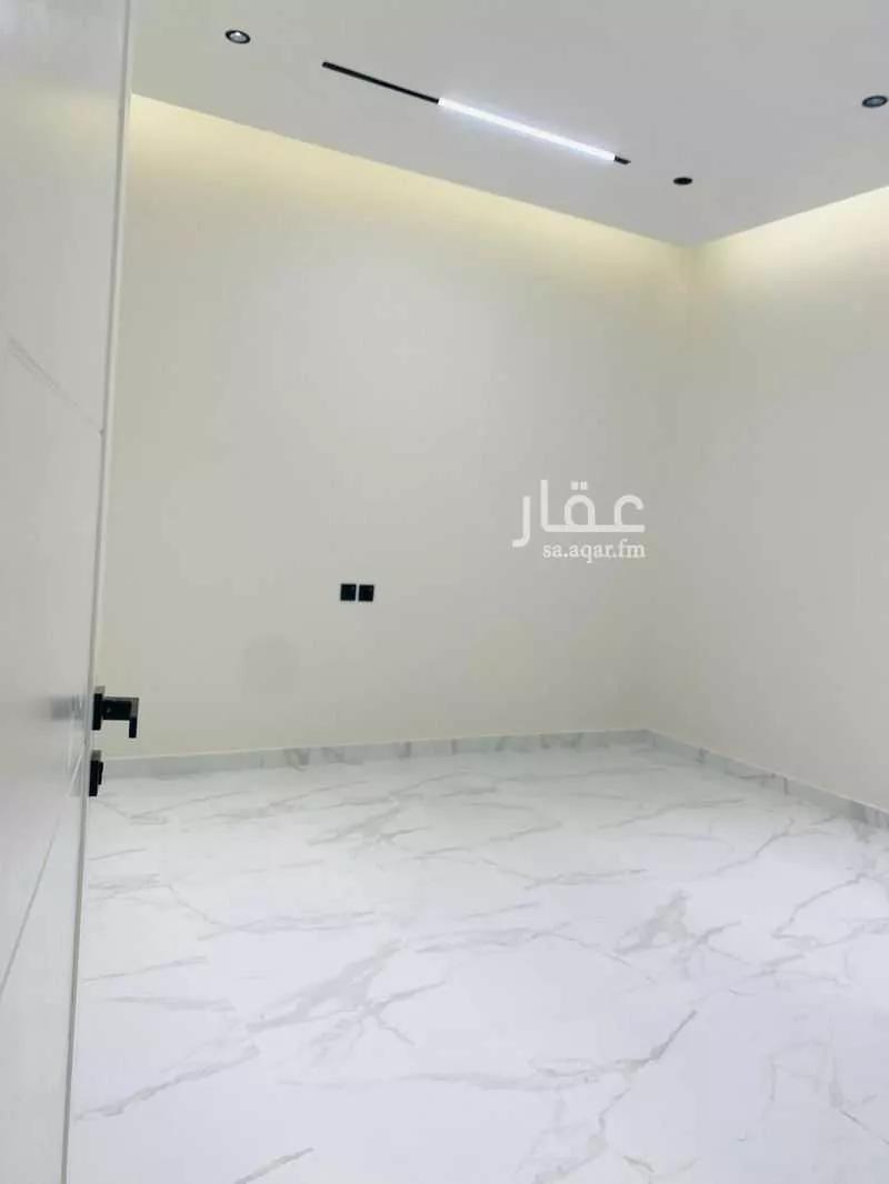 عمارة للبيع في شارع الابيتر, حي حي العقبة الشمالي, مدينة مكه المكرمه, منطقة مكة المكرمة 1 صورة