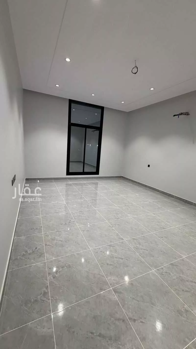 فيلا للبيع في شارع أبي إبراهيم الحسين ، حي الرحمانية ، جدة ، جدة 1 صورة