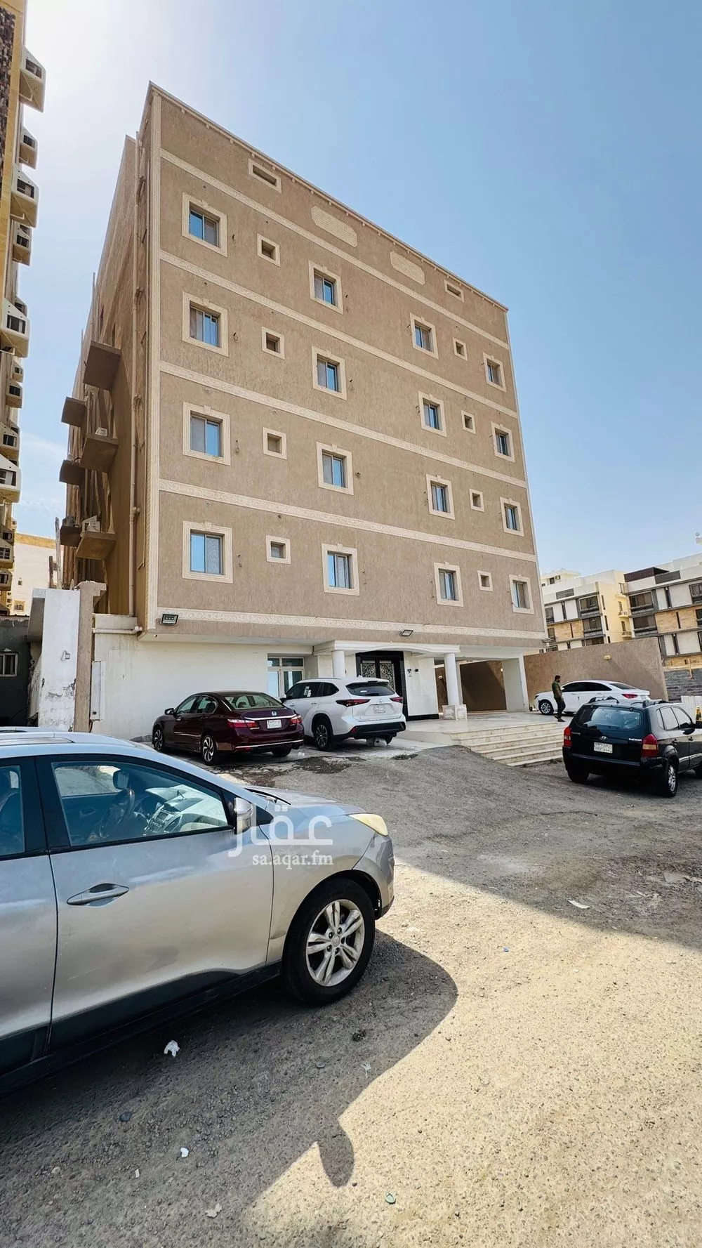 فيلا للإيجار في شارع السيد محمد طاهر الدباغ, حي أم حبلين الغربية, مدينة جدة, منطقة مكة المكرمة 1 صورة