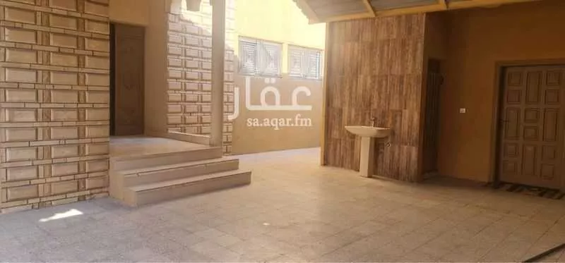 فيلا للبيع في شارع غزوة غطفان, حي بدر, مدينة الرياض, منطقة الرياض 1 صورة