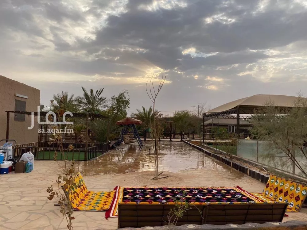 مزرعة للبيع في شارع الهرماس ابن زياد, حي قريه ديراب, مدينة قريه ديراب, منطقة الرياض 1 صورة