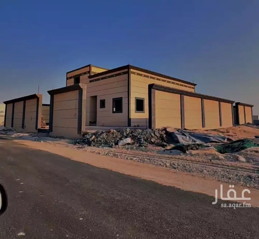 فيلا للبيع في شارع ج31 20, حي يكرب, مدينة بقيق, المنطقة الشرقية 1 صورة