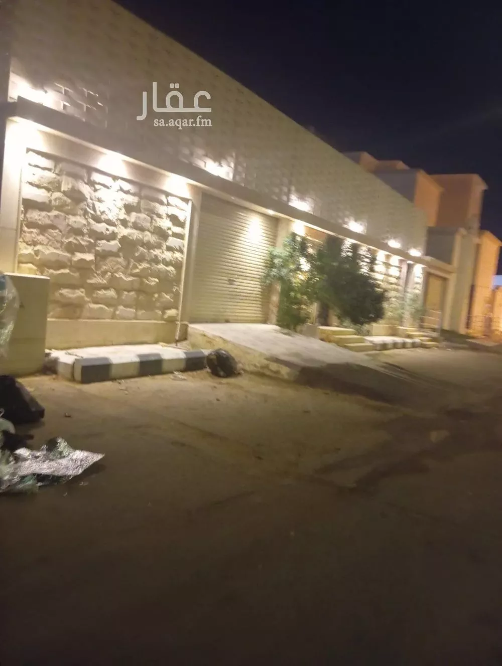 فيلا للبيع في شارع بدر 11, حي بدر, مدينة سكاكا, منطقة الجوف 1 صورة