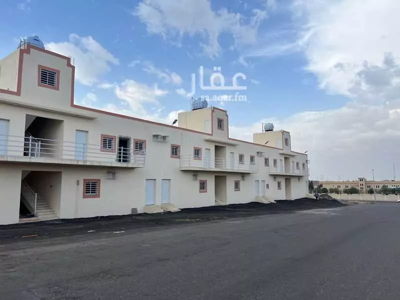 عمارة للإيجار في شارع العام, حي الزهور, مدينة ابها, منطقة عسير 1 صورة