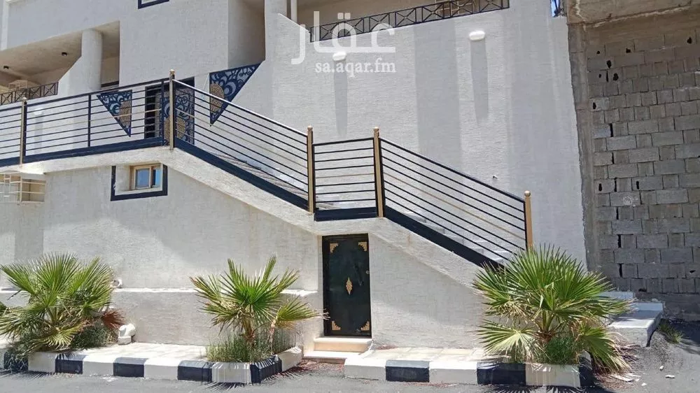 دور للبيع في حي الروضة, مدينة ابها, منطقة عسير 1 صورة