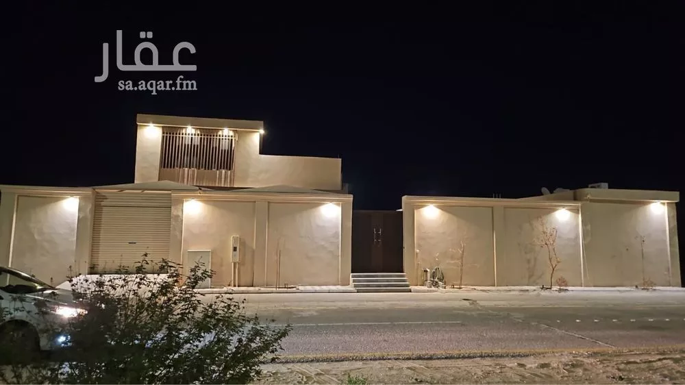 فيلا للبيع في حي صلاصل, مدينة بقيق, المنطقة الشرقية 1 صورة
