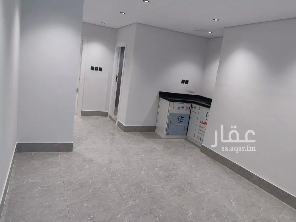 شقة للإيجار في شارع الامير نايف بن عبدالعزيز, حي الملك فهد, مدينة الرياض, منطقة الرياض 1 صورة