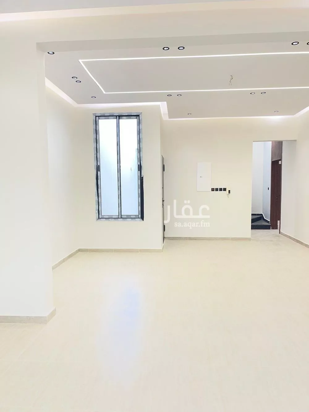 فيلا للبيع في شارع ٤١٢١, حي النظيم, مدينة الرياض, منطقة الرياض 1 صورة