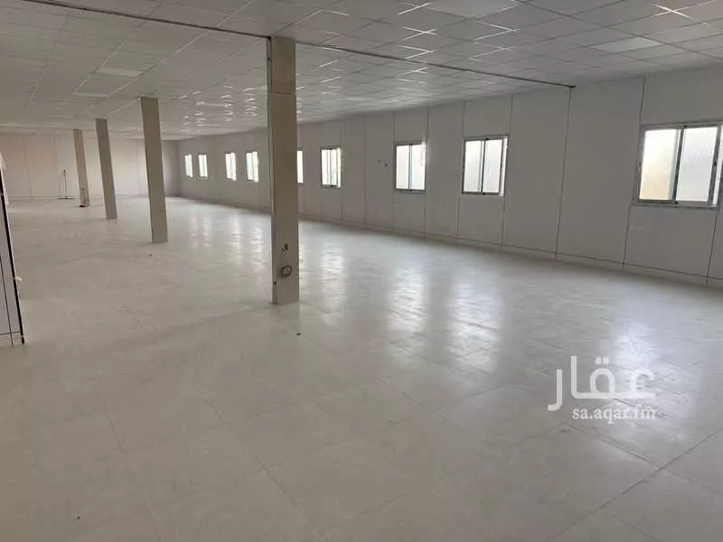 مكتب تجاري للإيجار في شارع الأمير سعود الكبير بن عبدالعزيز آل سعو, حي القدس, مدينة الرياض, منطقة الرياض 1 صورة